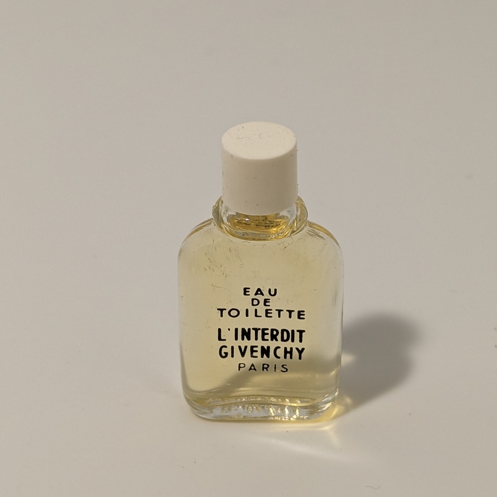 L'interdit Givenchy small travel size bottle